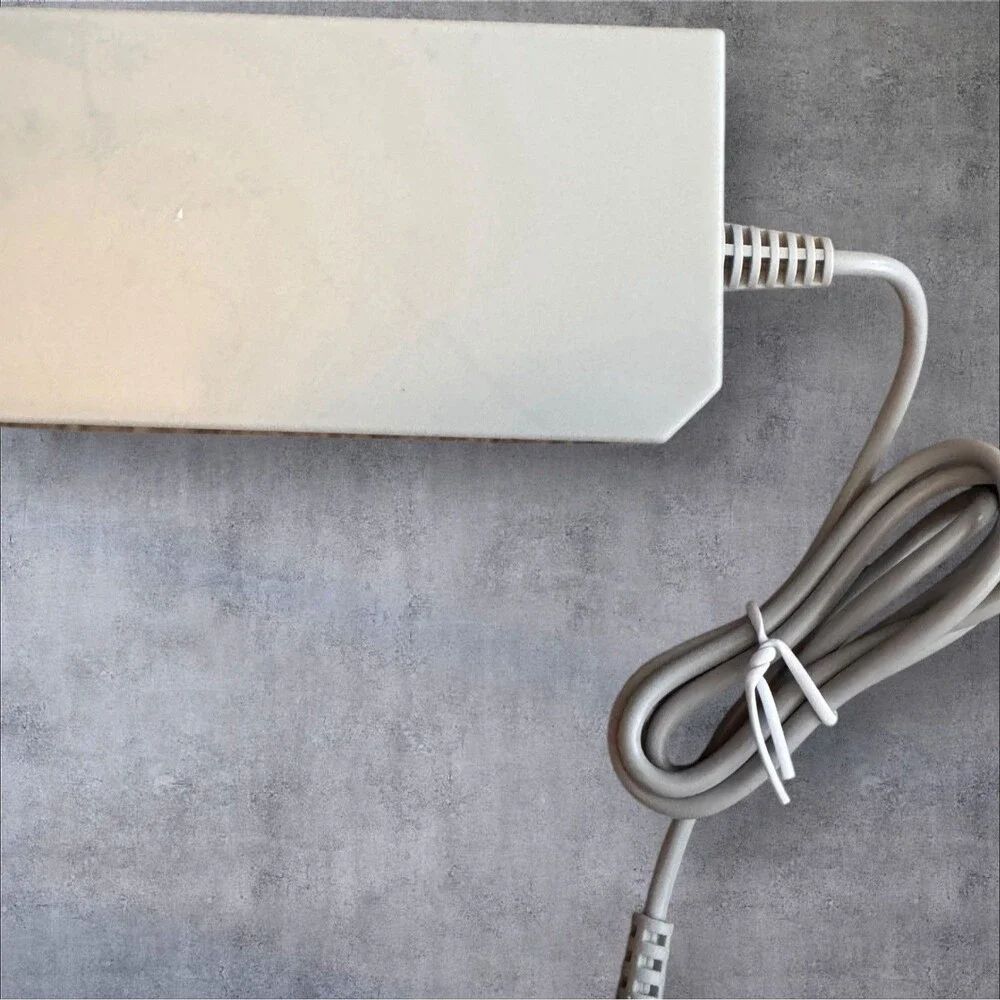 Vintage Nintendo Wii Video Game Power AC‎ Adapter Replacement 12VDC Output